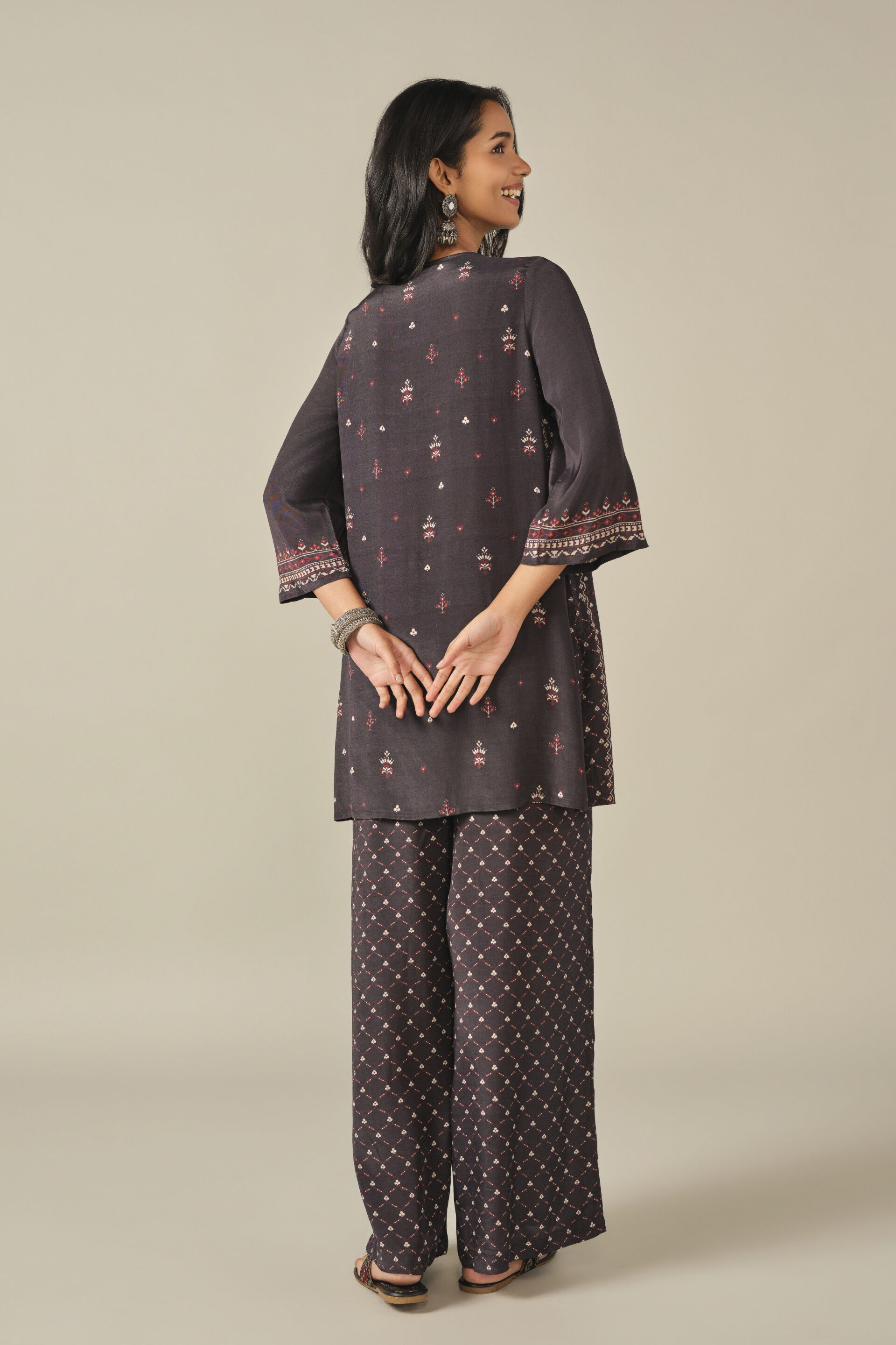 Printed Kurta Set in Black, Black, image 6